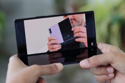 Galaxy Z Fold 8 vs Fold 8 Ultra: Which Should You Buy?