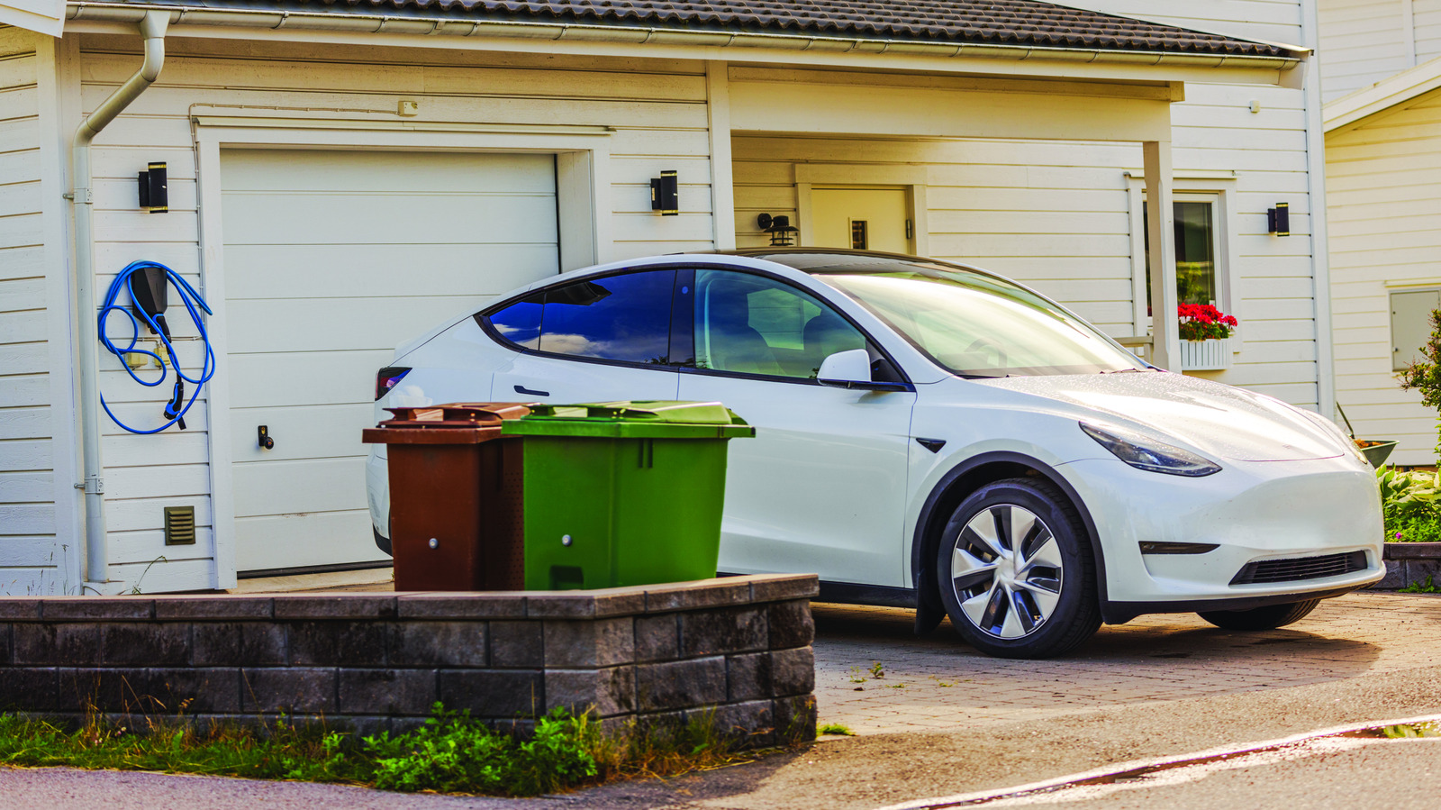 Why EV batteries drain even when parked